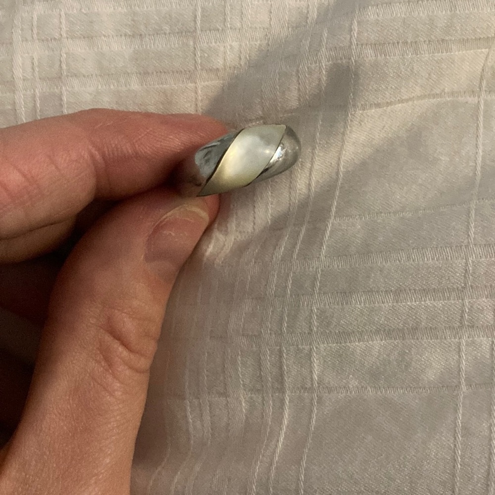 Skagen ring mother of pearl silver